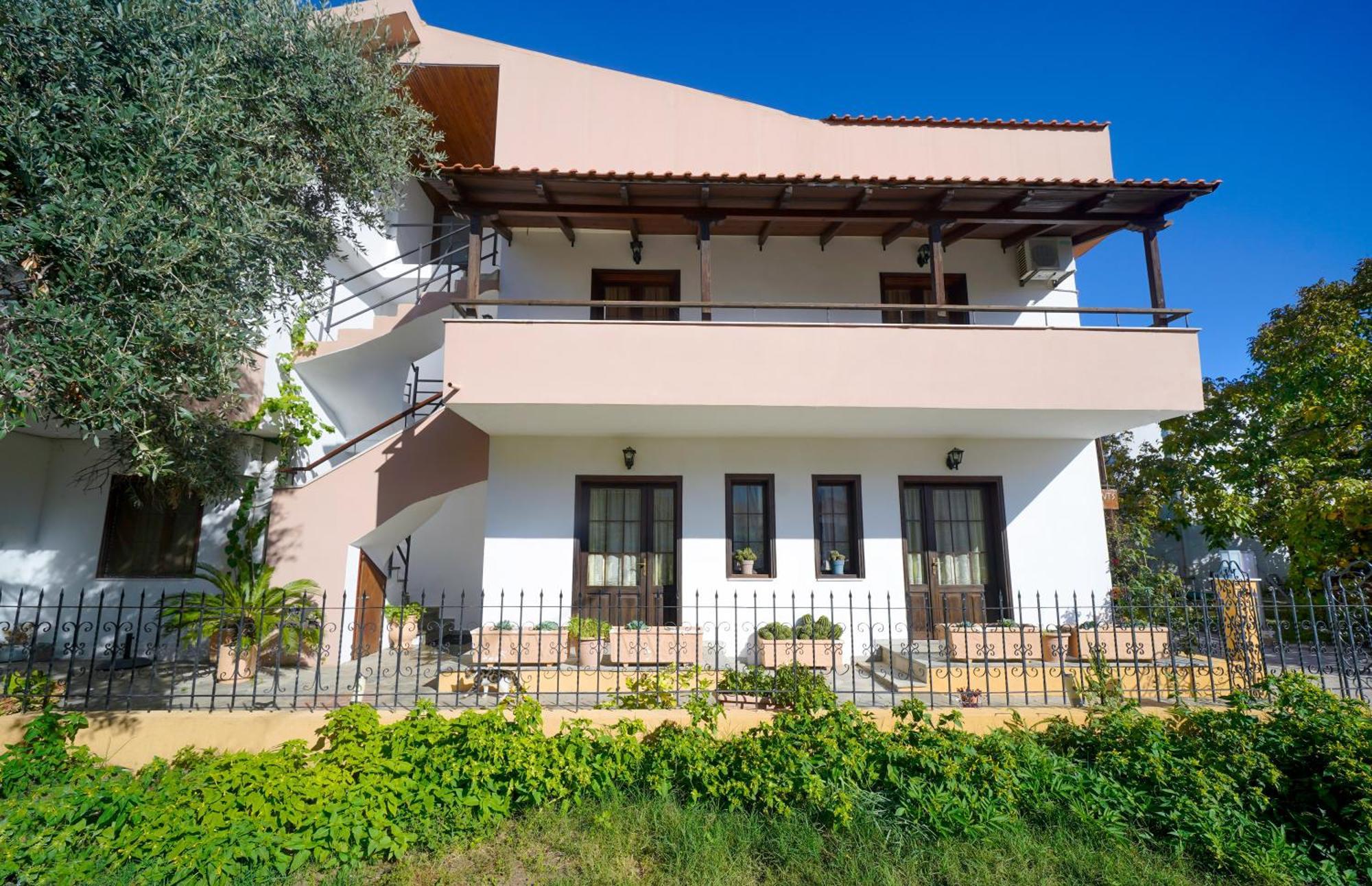 Apartment Penelopi *